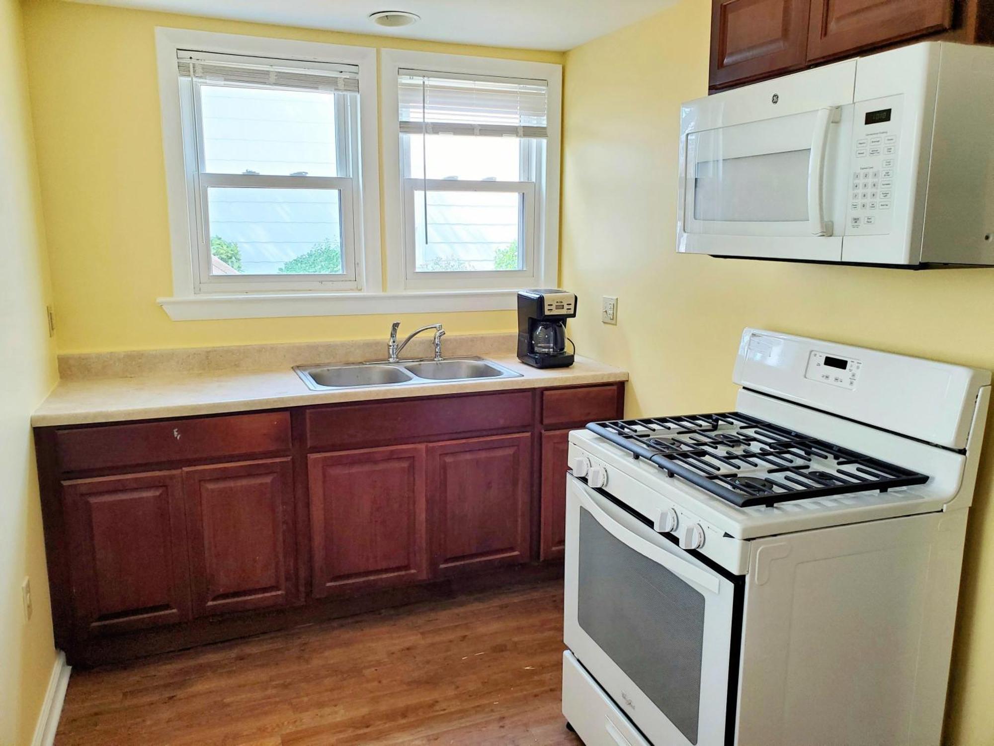 Apartment 208 5 Yellow 1st Unit *